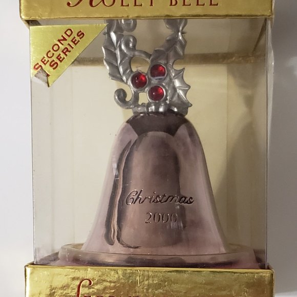 GORHAM 2000 Holly Bell Second  in a series - Picture 4 of 6